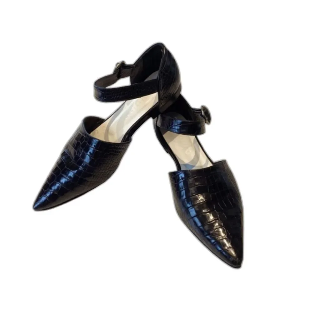 NEW Freda Salvador D'orsay Flats Black Point Ankle Strap Leather Croc Size 7
